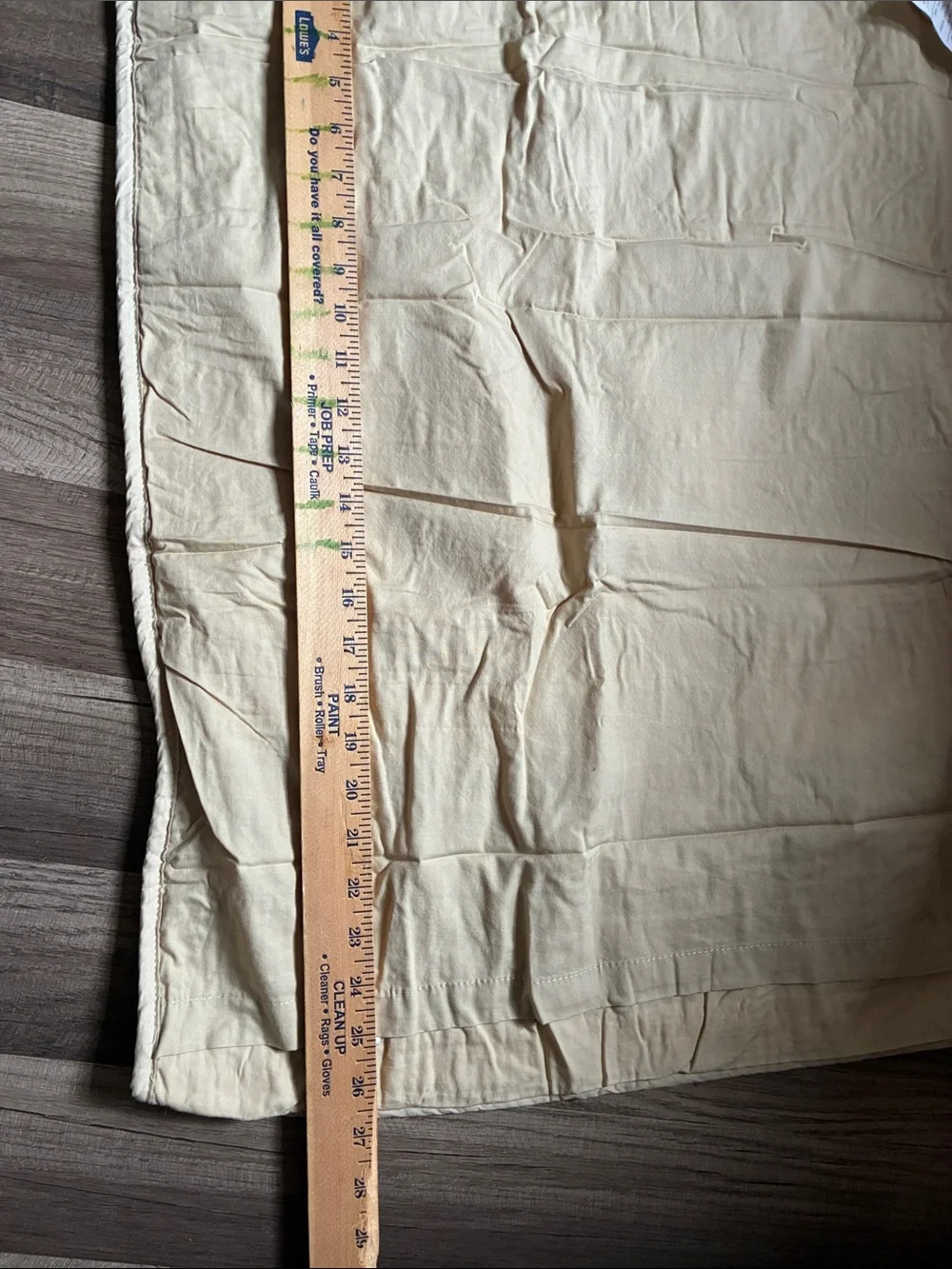 Pair Of Martha Stewart Courtyard Tile Standard Shams- Cream & Beige